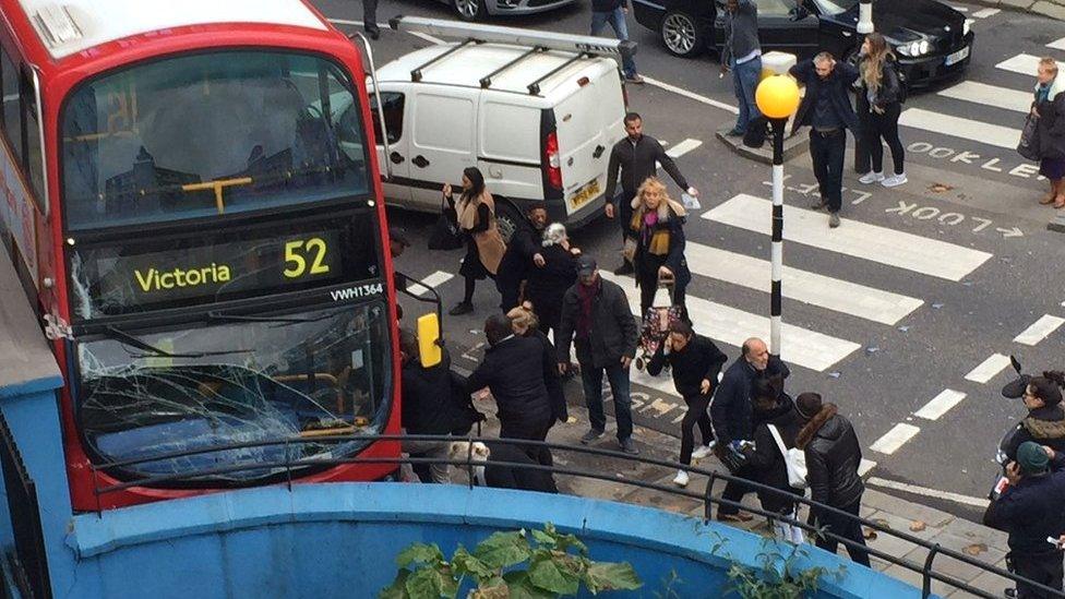 Bus crash in Ladbroke Grove
