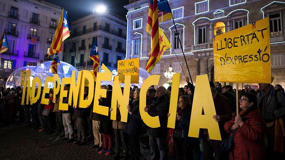 Catalan pro-independence demonstration in Saint Jaume square in Barcelona, 27 Dec 16