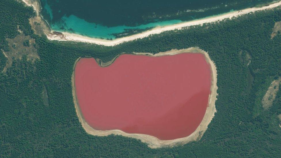 Lake Hillier, Australia