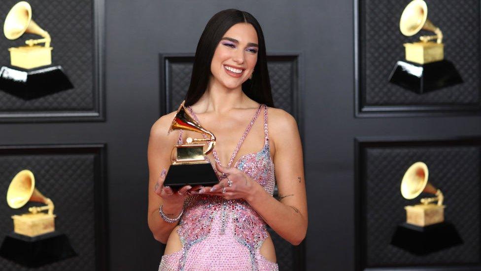 Dua Lipa