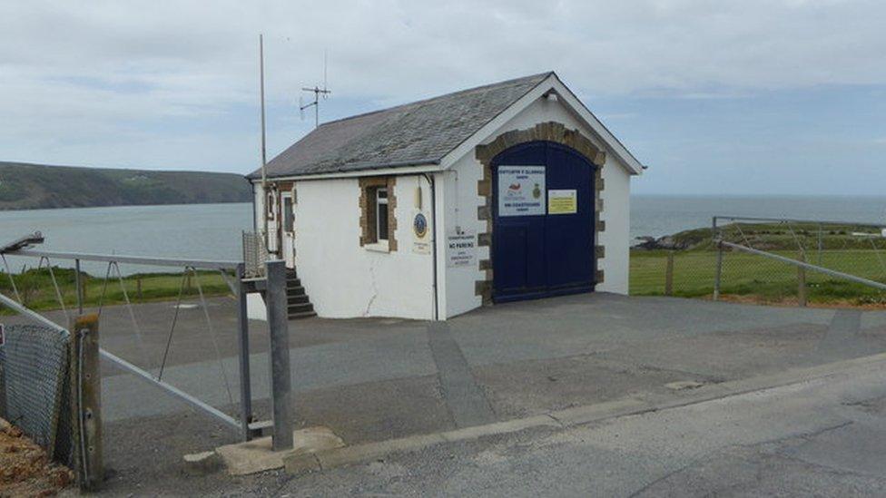 Gwbert coastguard station