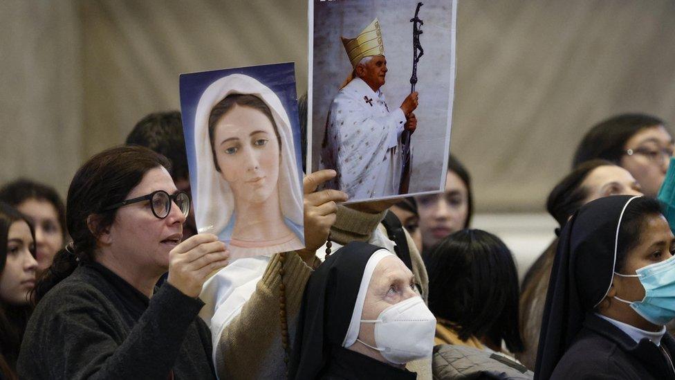 Pope Emeritus Benedict XVI's body lies in state in St. Peter's Basilica for public viewing, Vatican City, Vatican City State Holy See - 03 Jan 2023