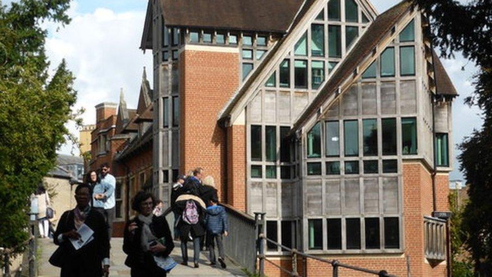 Jerwood College Library