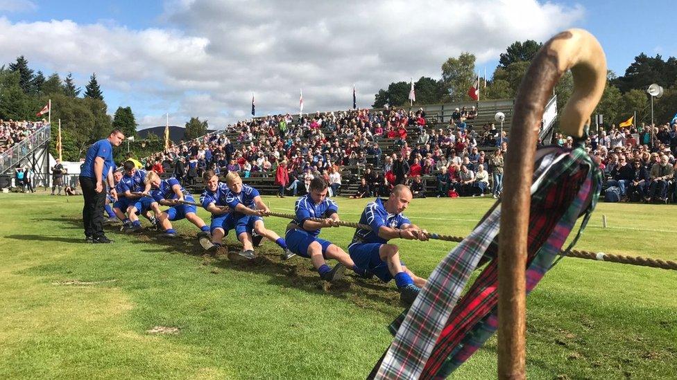 Braemar tug-o-war