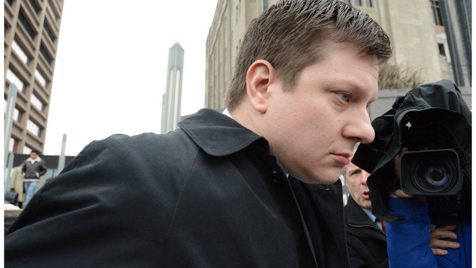 Jason Van Dyke arrives at court