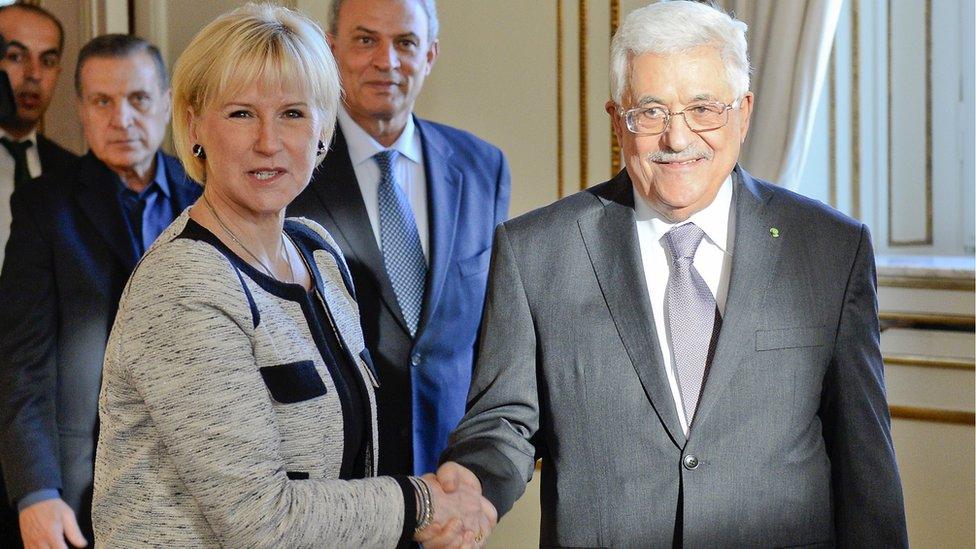 Ms Wallstrom with Palestinian President Mahmoud Abbas, Feb 2015