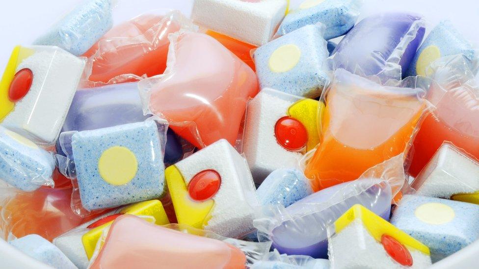 Dishwasher and washing machine detergent capsules