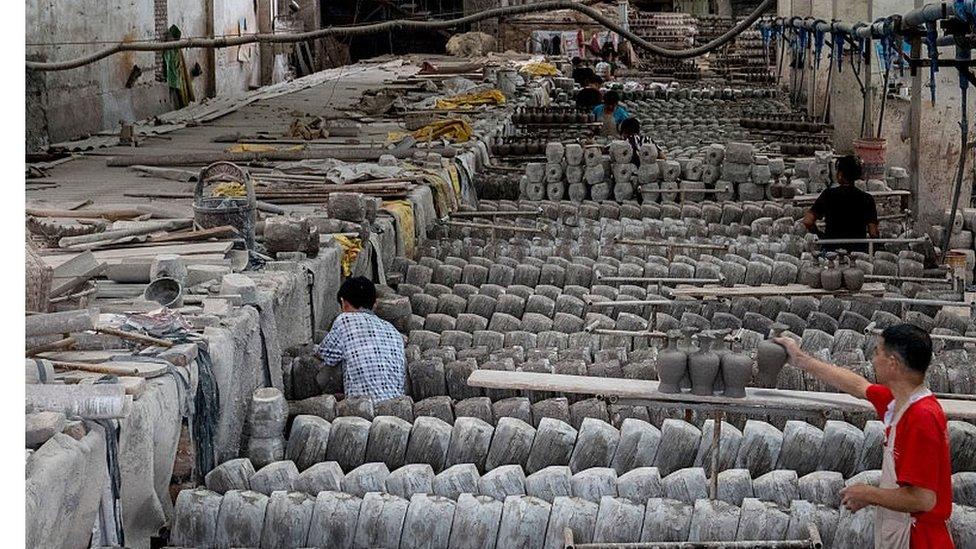 Chinese ceramics factory