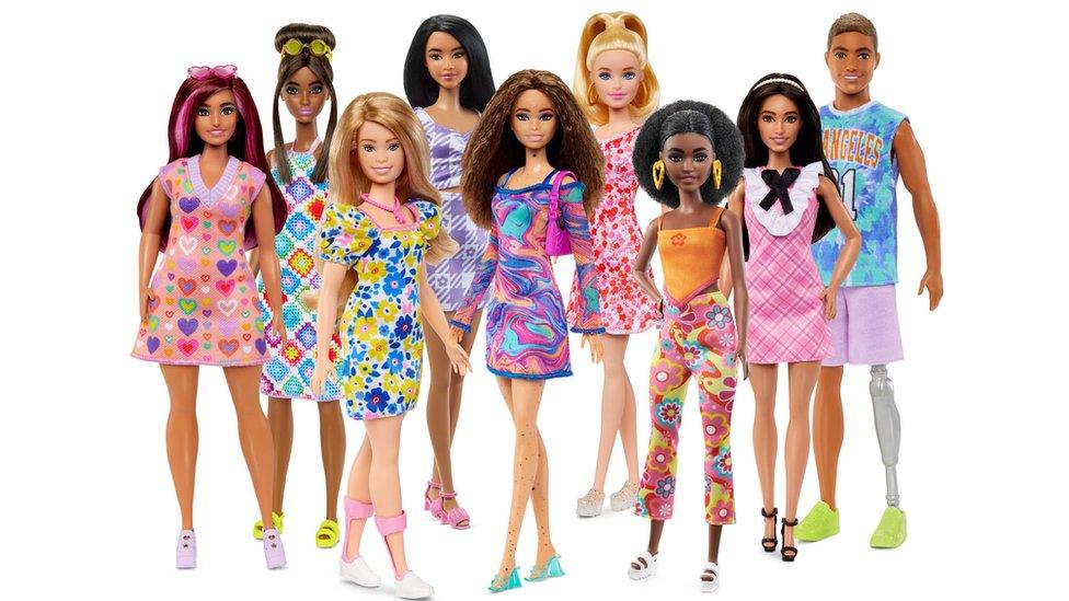 barbie-fashionista-line.