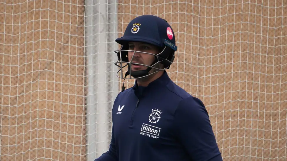 Hampshire ficha a Potgieter hasta la llegada de Stubbs