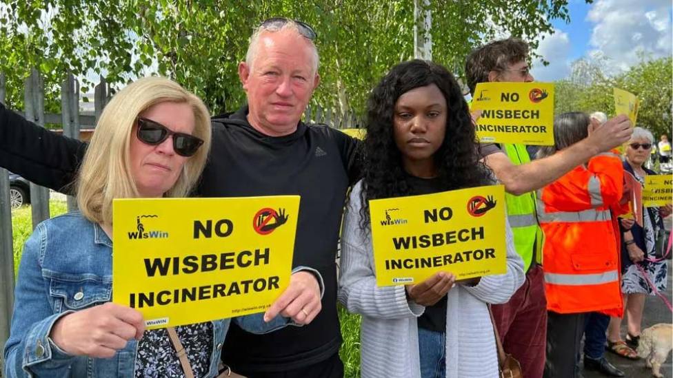 Local protestors opposed to Wisbech incinerator 