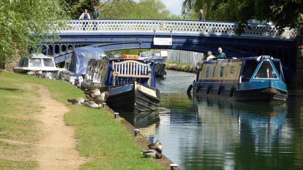 The Thames on May morning at Osney Island