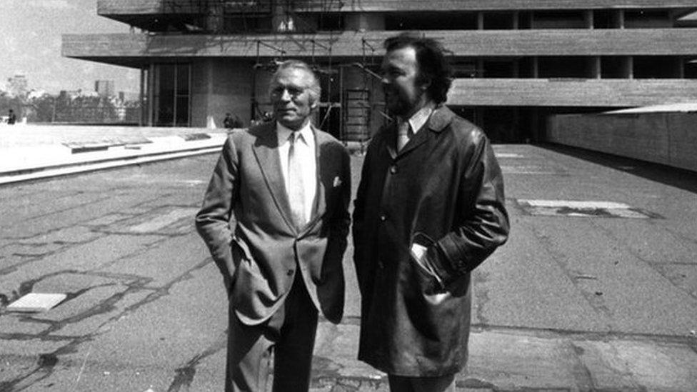 Laurence Olivier & Peter Hall