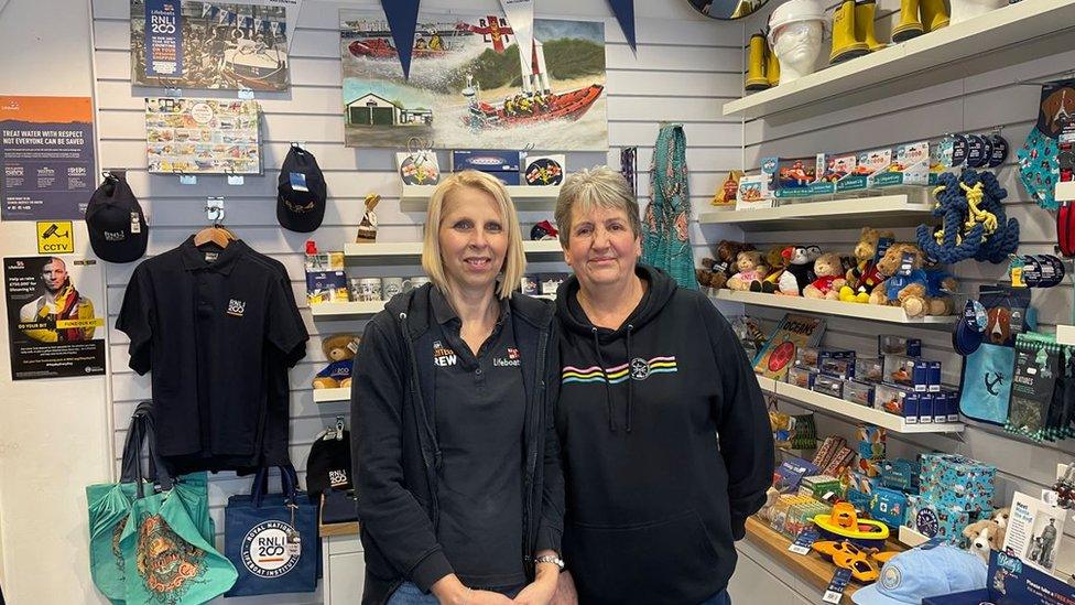 Sarah Hand (left) and Gail Wheeler (right)