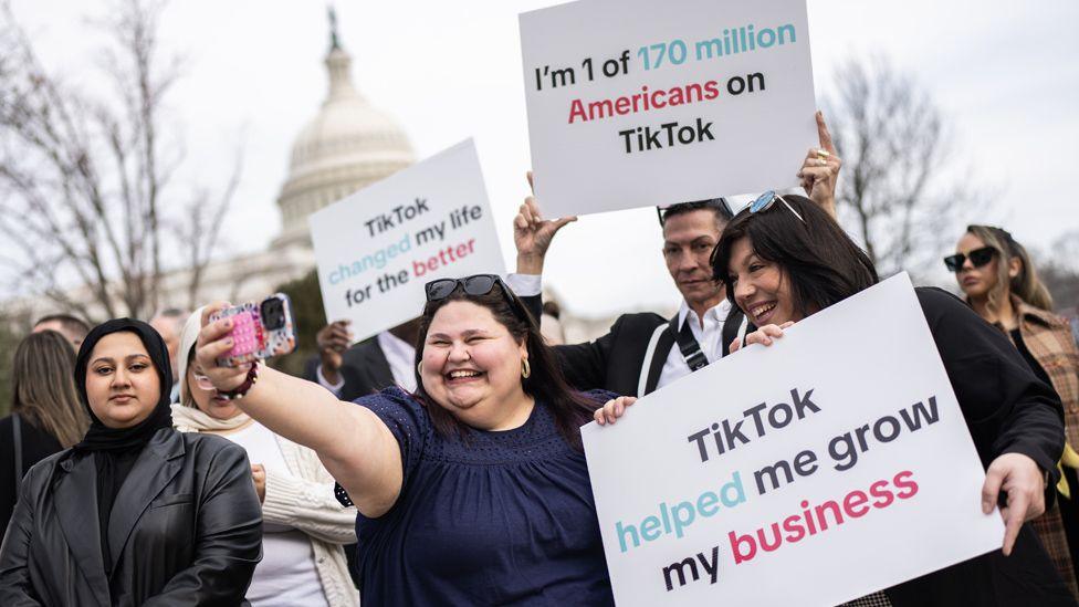 TikTok supporters protesting outside US Senate