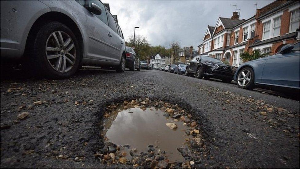 Pothole