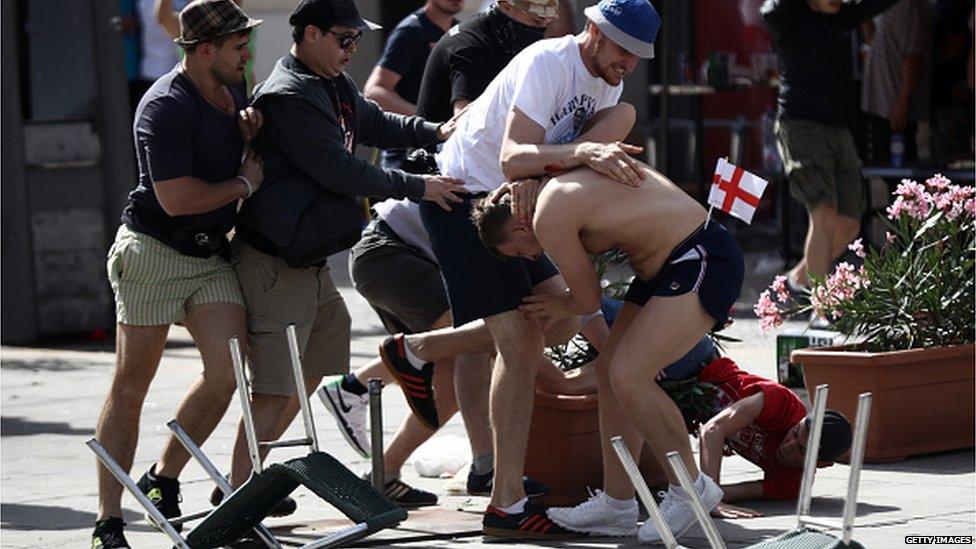 Fans clash in Marseille