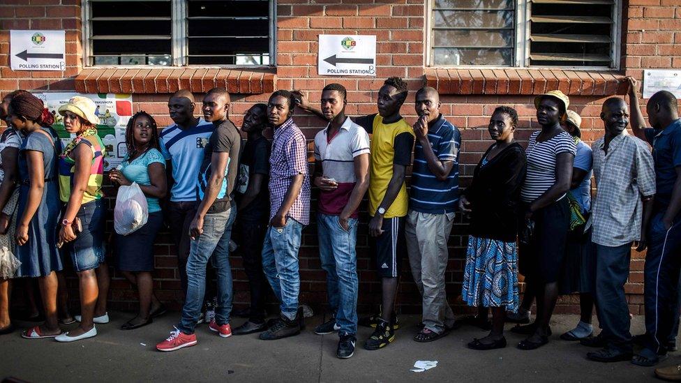 Queue of voters