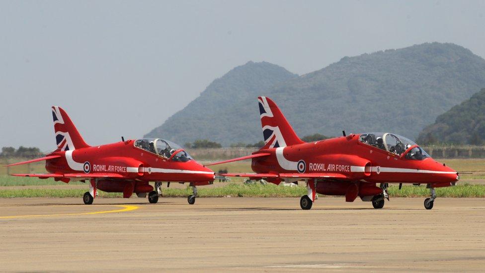 Red Arrow jets