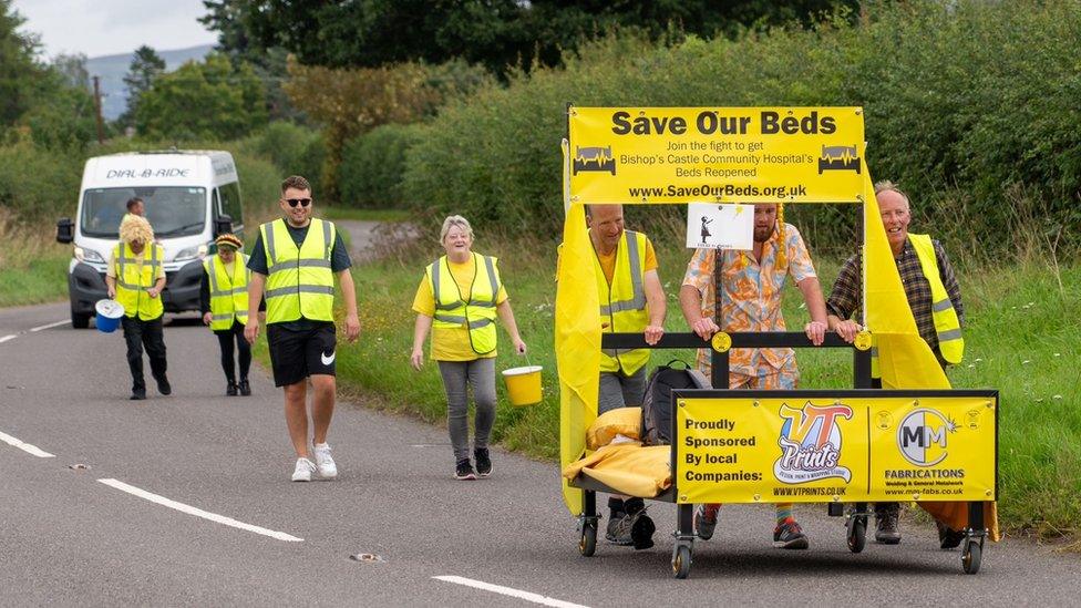 Bed-push on country lane