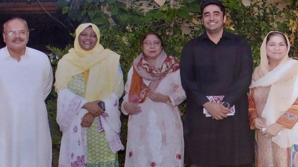 Tanzeela Qambrani pictured with Bilawal Bhutto Zardari and other PPP leaders