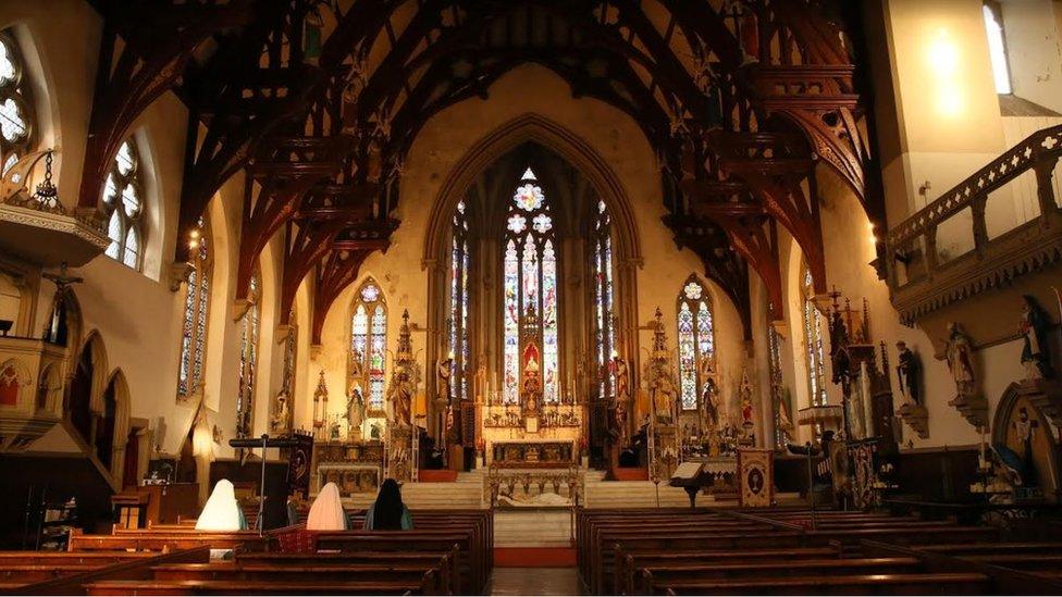 St Walburge's Church interior