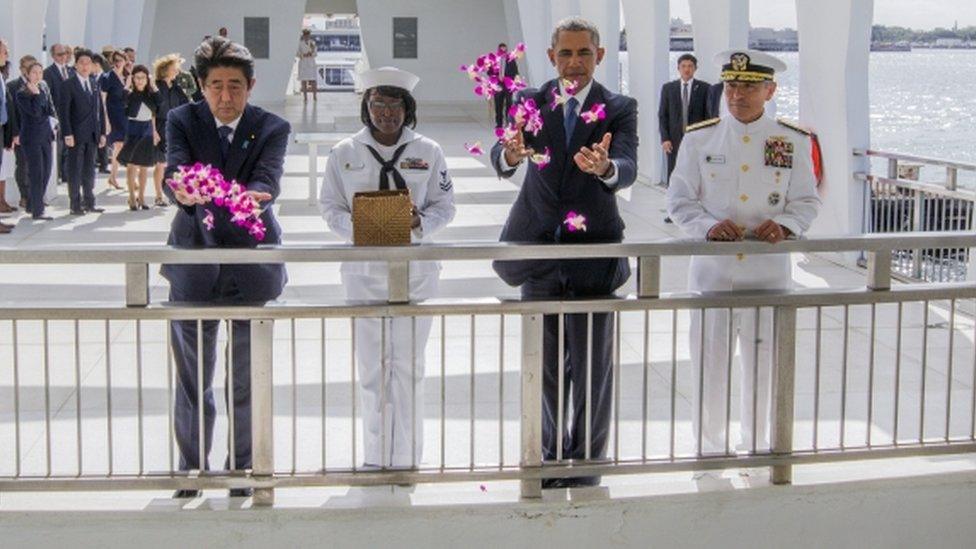 Shinzo Abe and Barack Obama at Pearl Harbor, 27 December 2016