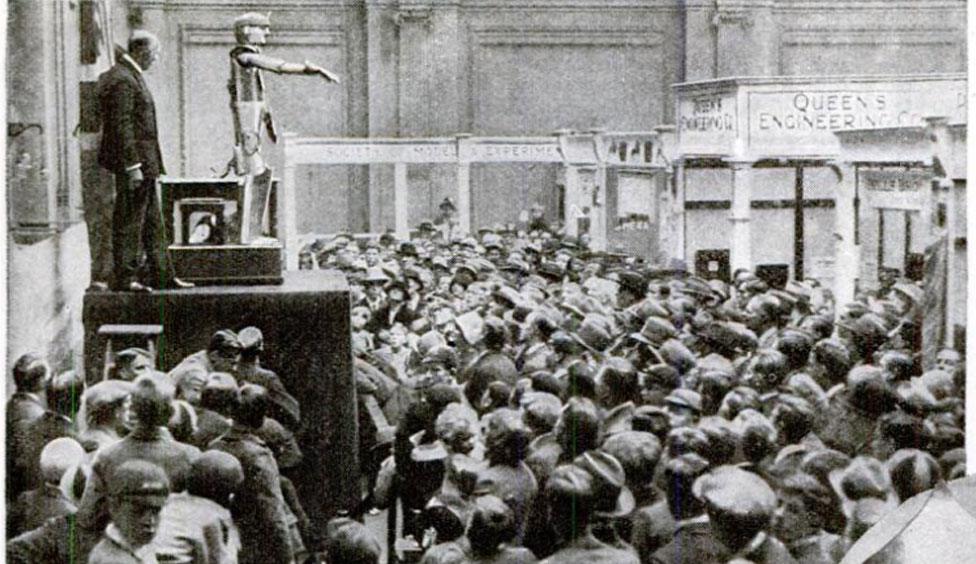 Eric wows the crowds in his opening speech to the 1928 Engineering Exhibition in London.