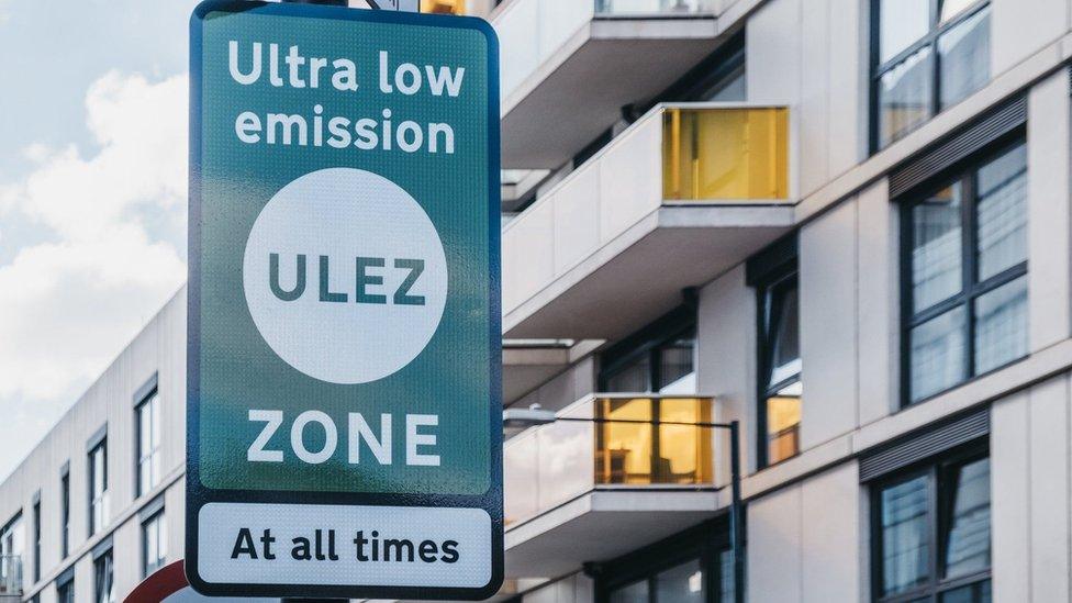 Ulez sign