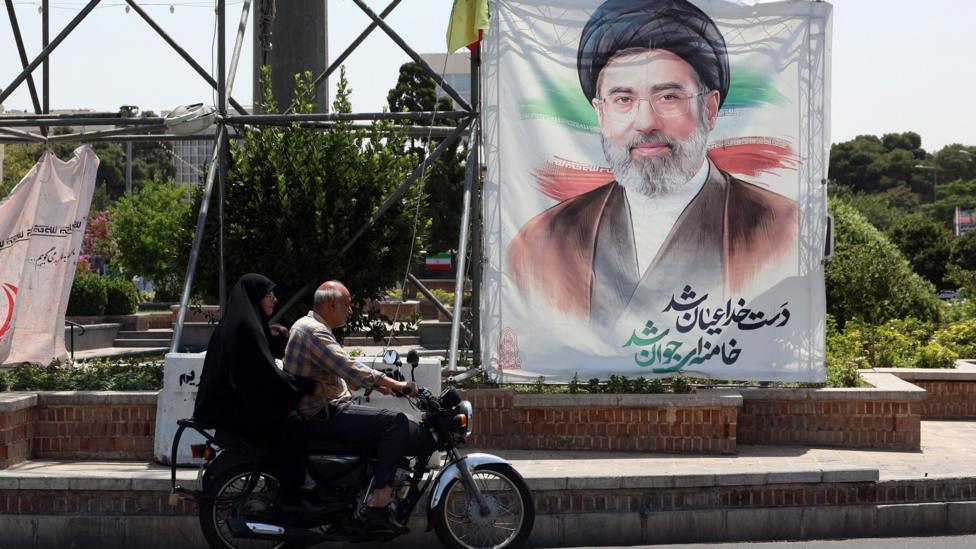 Iran supreme leader calls for revenge for father's killing