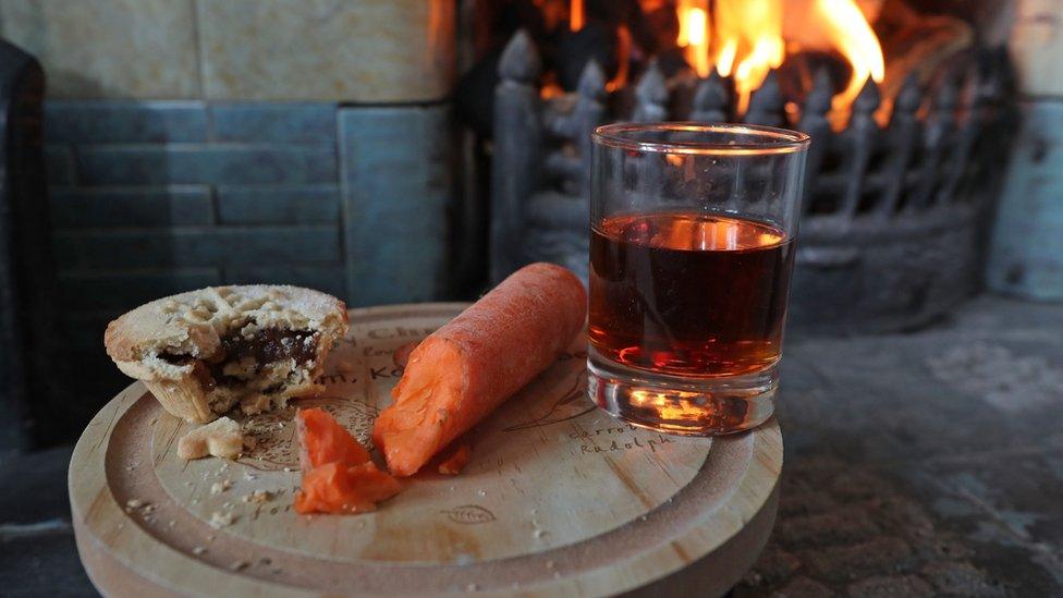 Mince pie, carrot and sherry