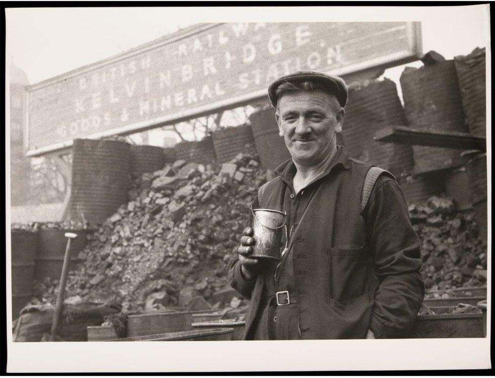 Teabreak Ramsay Ladder Depot Kelvinbridge, 1961