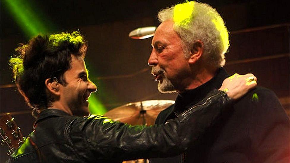 Kelly and Sir Tom Jones