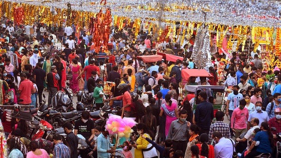 Heavy crowds in Delhi markets ahead of the Diwali festival