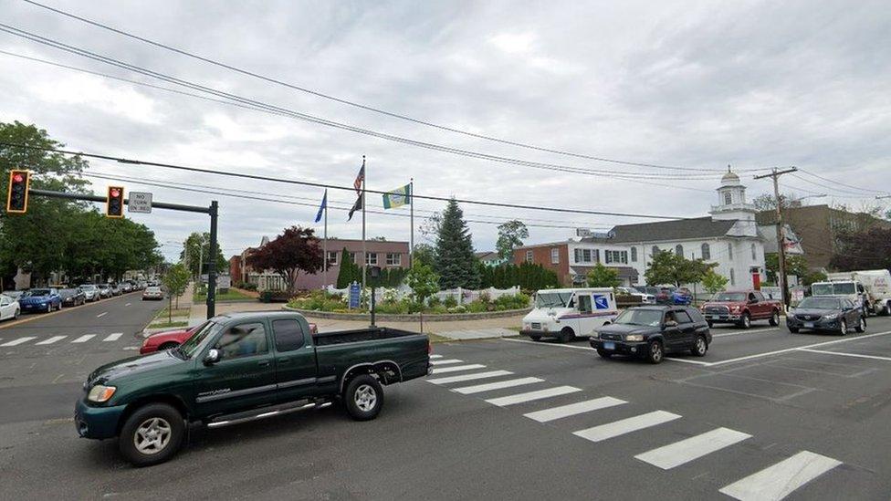 Street view of Hamden, Connecticut