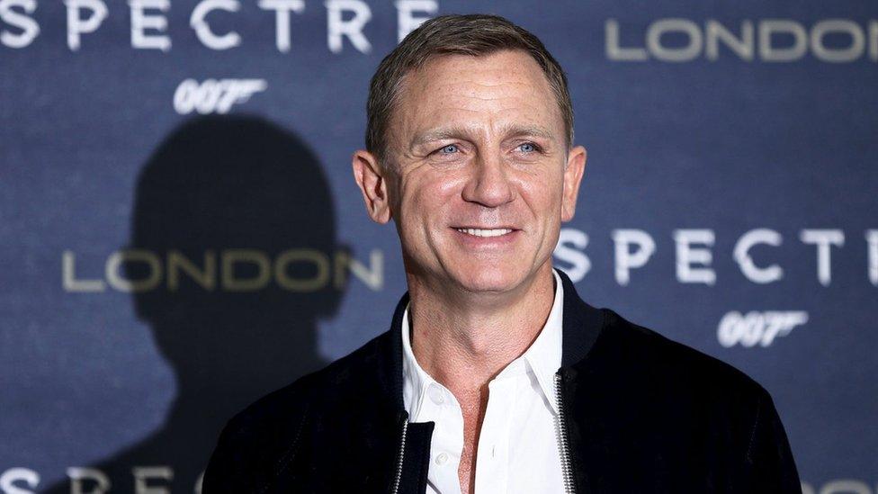 Daniel Craig