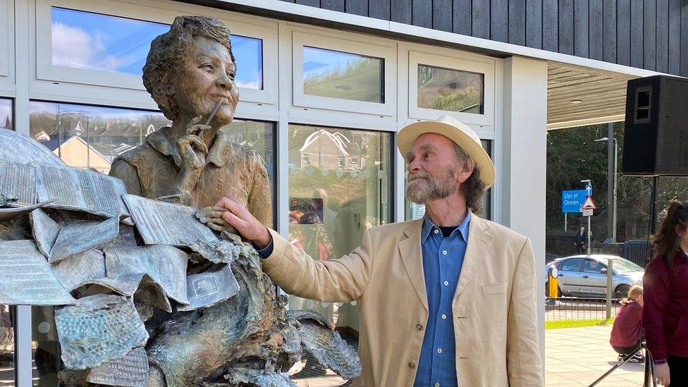 Elaine Morgan statue and her son Gareth