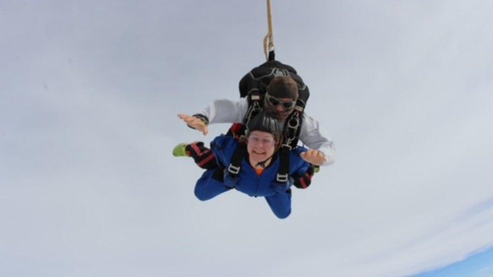 Sarah Lane Cawte doing her skydive