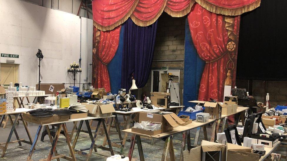 Sets and designs for auction