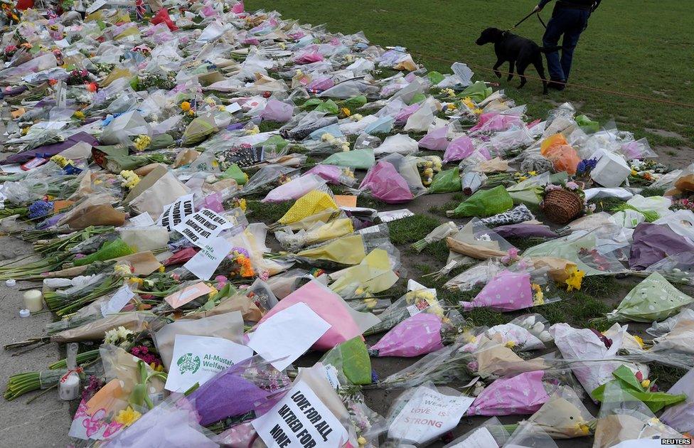 Flowers placed outside the Houses of Parliament