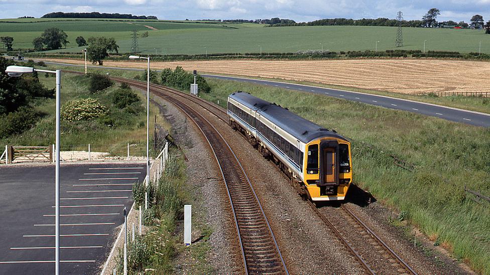 Train approaching Seamer station