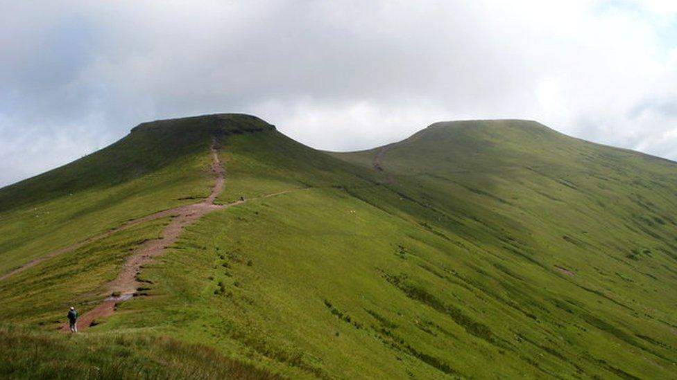 Corn Du to Pen Y Fan