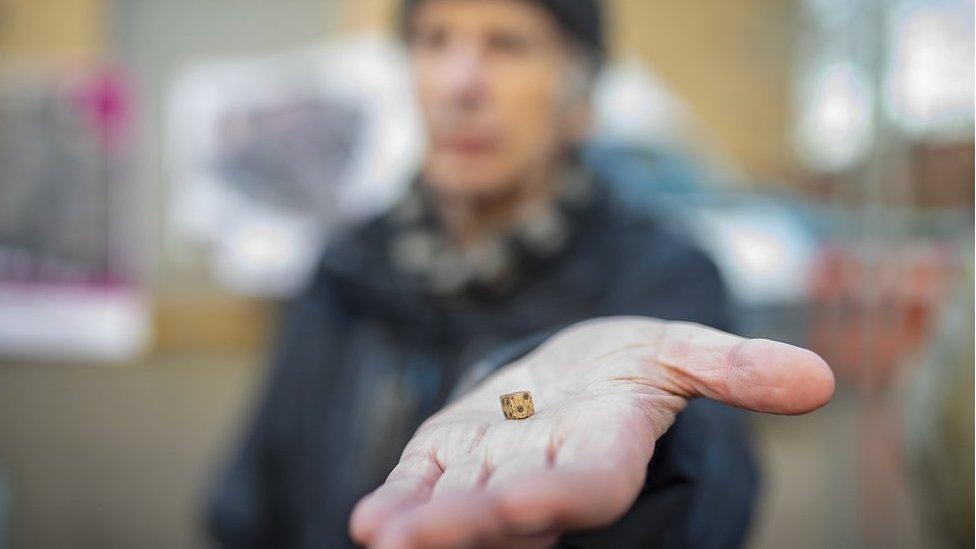 Roman dice found at the excavation site