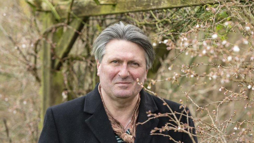 Simon Armitage