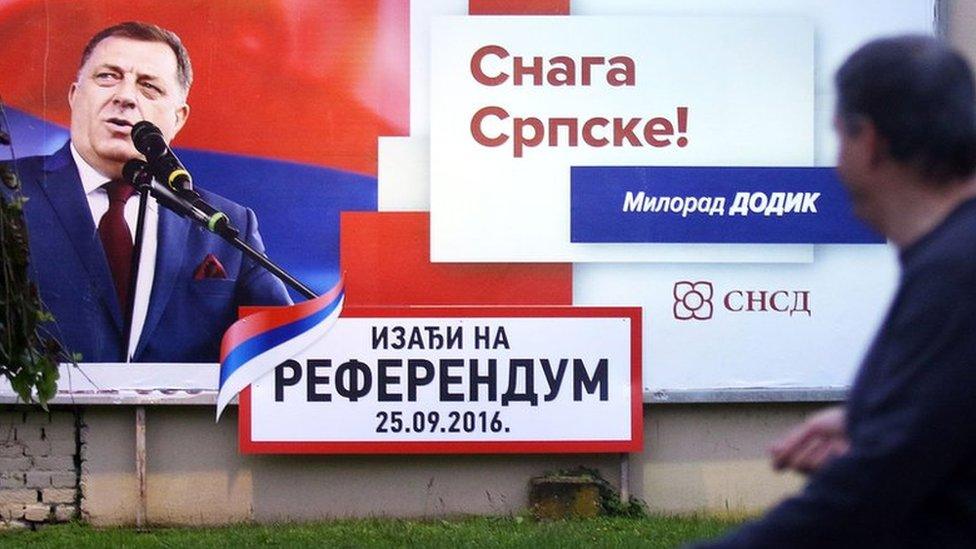 Referendum poster in Banja Luka, 21 Sep 16