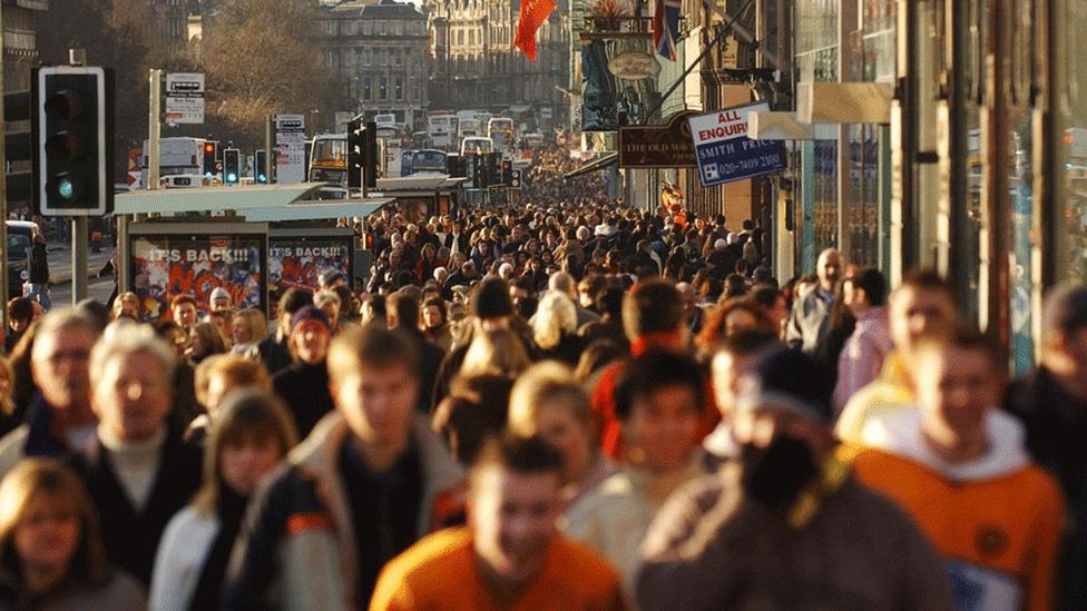 Crowds on Edinburgh streets