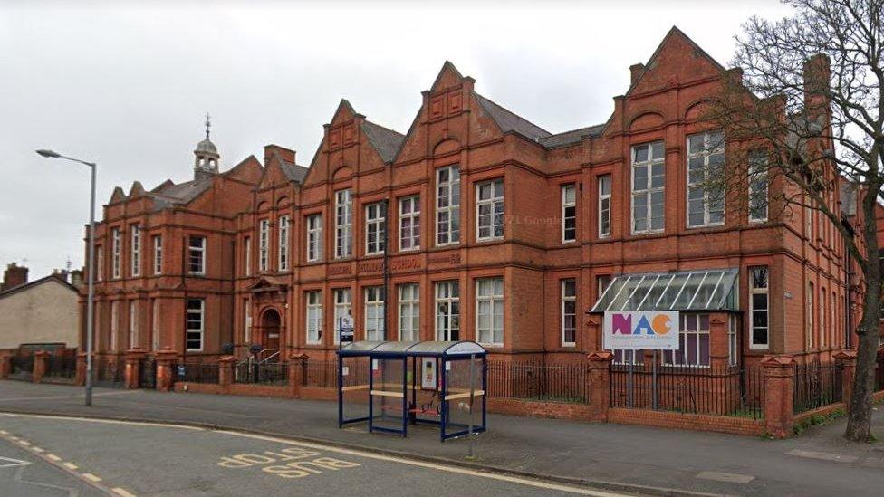 Newhampton Arts Centre