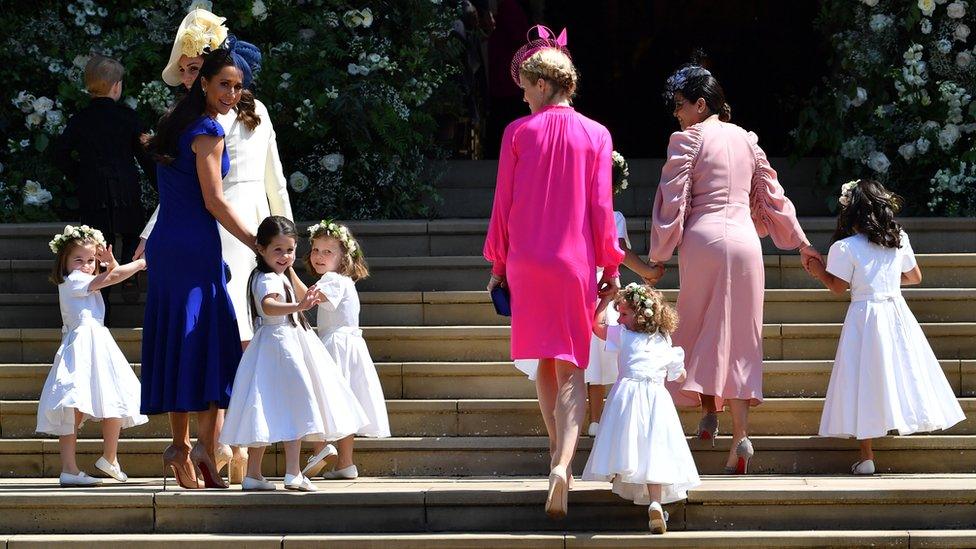 Bridesmaids arriving