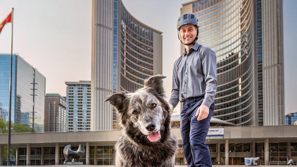 Molly and Toby Heaps in front of City Hall