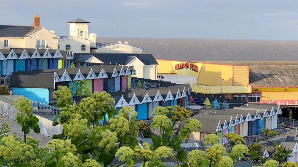 huts at Walton